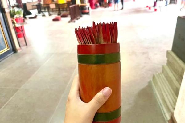 土地公灵签第10签好吗