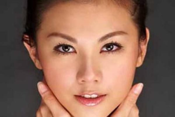 八字眉的女人命运如何? 八字眉的女人命运如何?