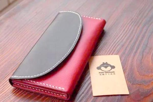 生活中钱包用什么颜色好风水